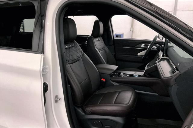 new 2025 Ford Explorer car, priced at $56,994