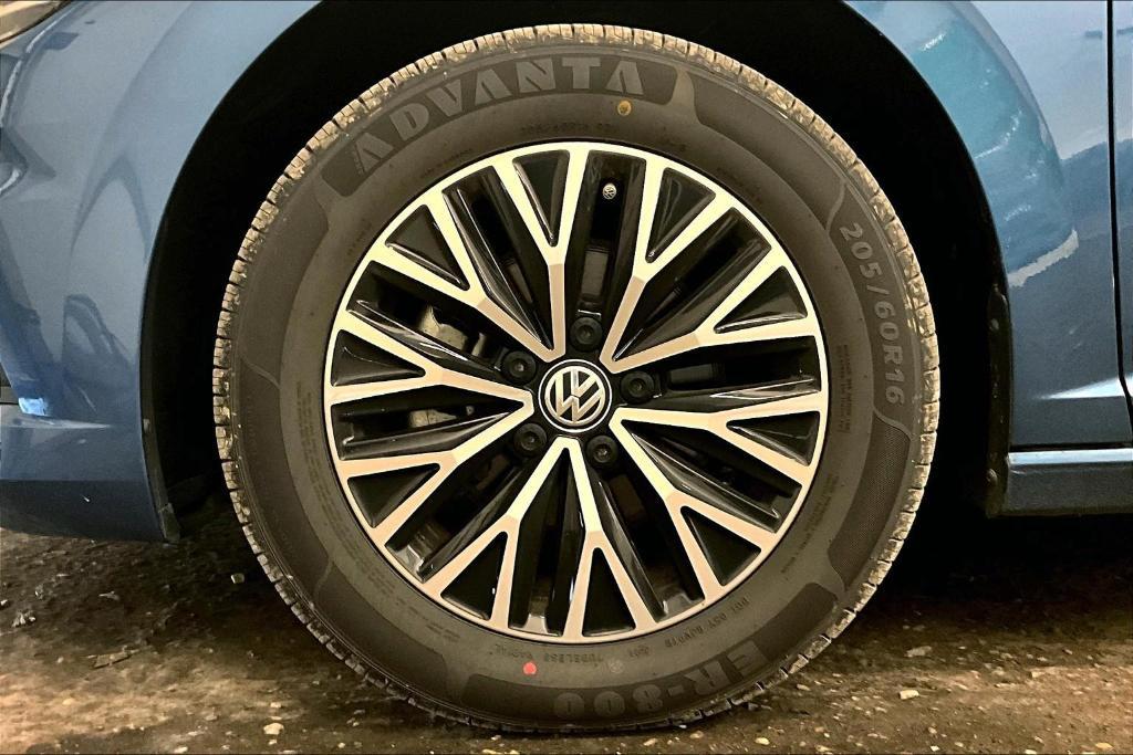 used 2021 Volkswagen Jetta car, priced at $17,750