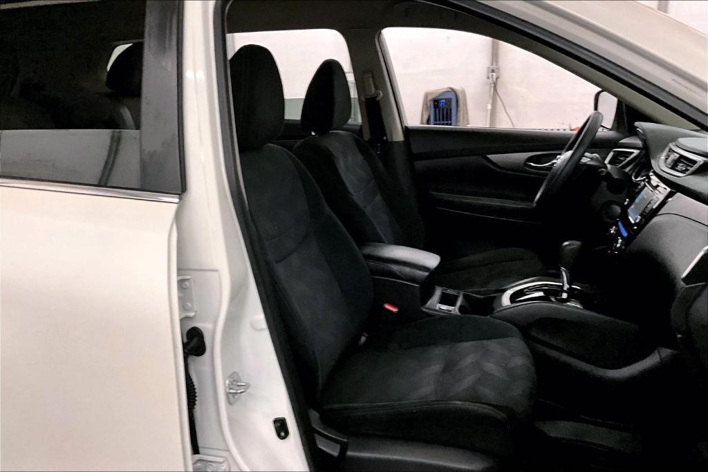 used 2015 Nissan Rogue car, priced at $9,977