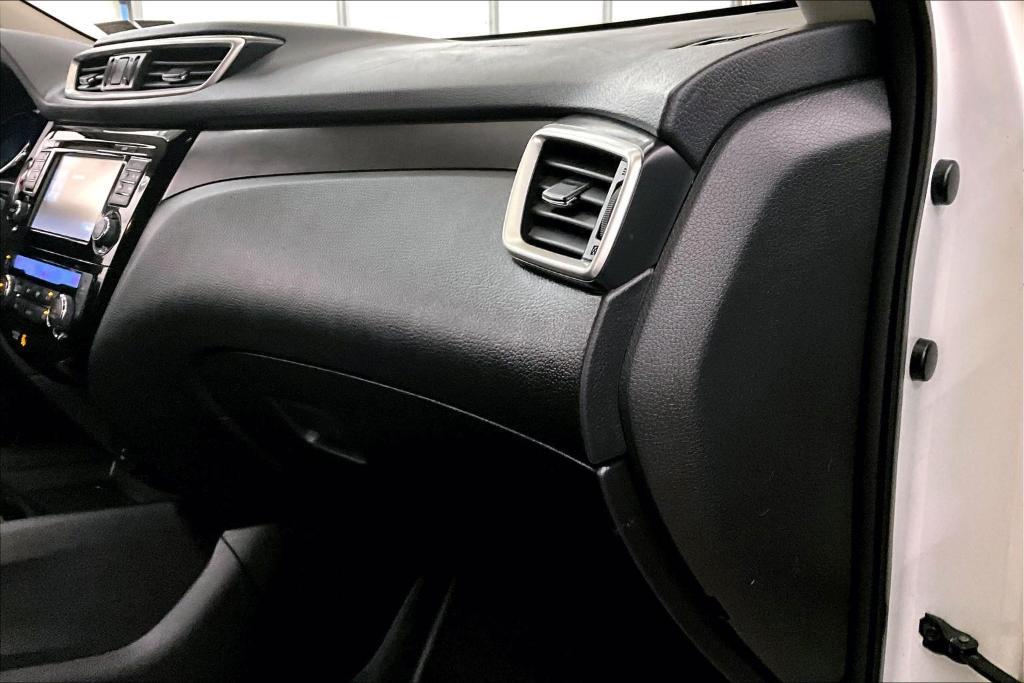 used 2015 Nissan Rogue car, priced at $9,977