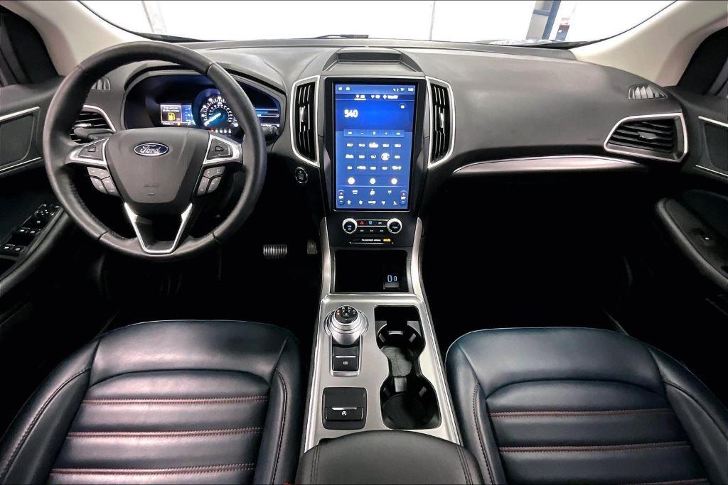 used 2022 Ford Edge car, priced at $28,000