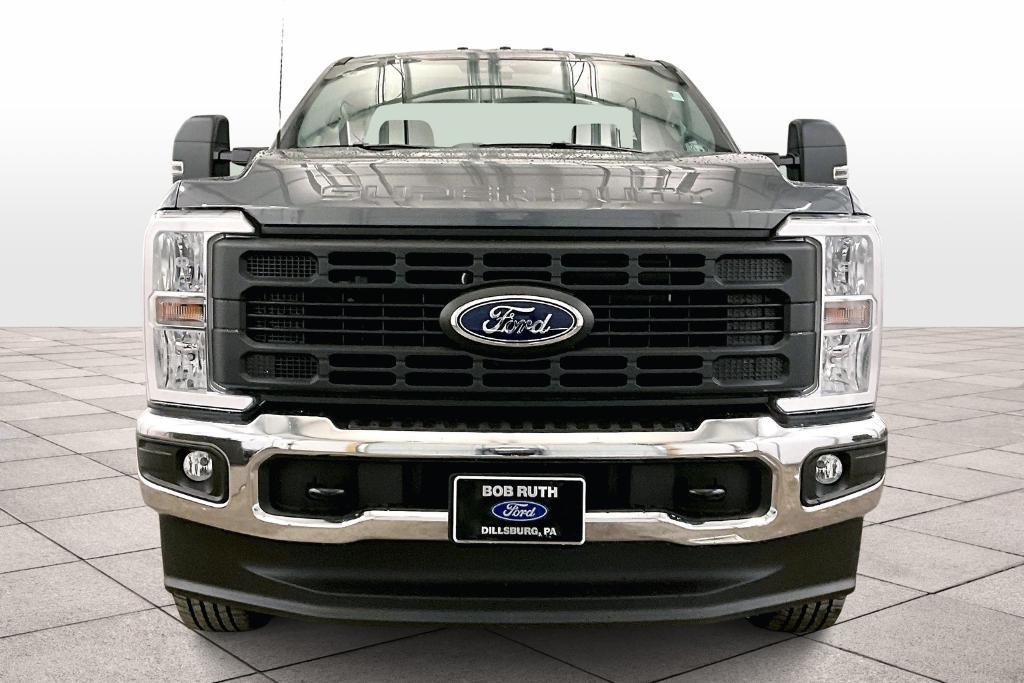 new 2025 Ford F-250 car, priced at $48,865