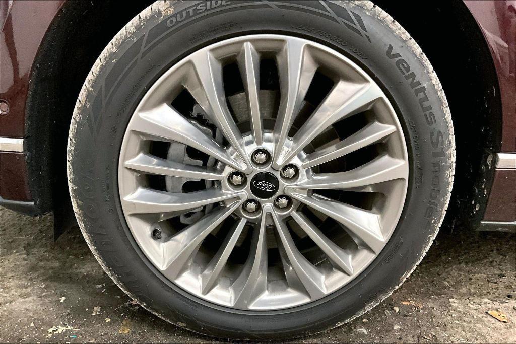 used 2024 Ford Edge car, priced at $32,750