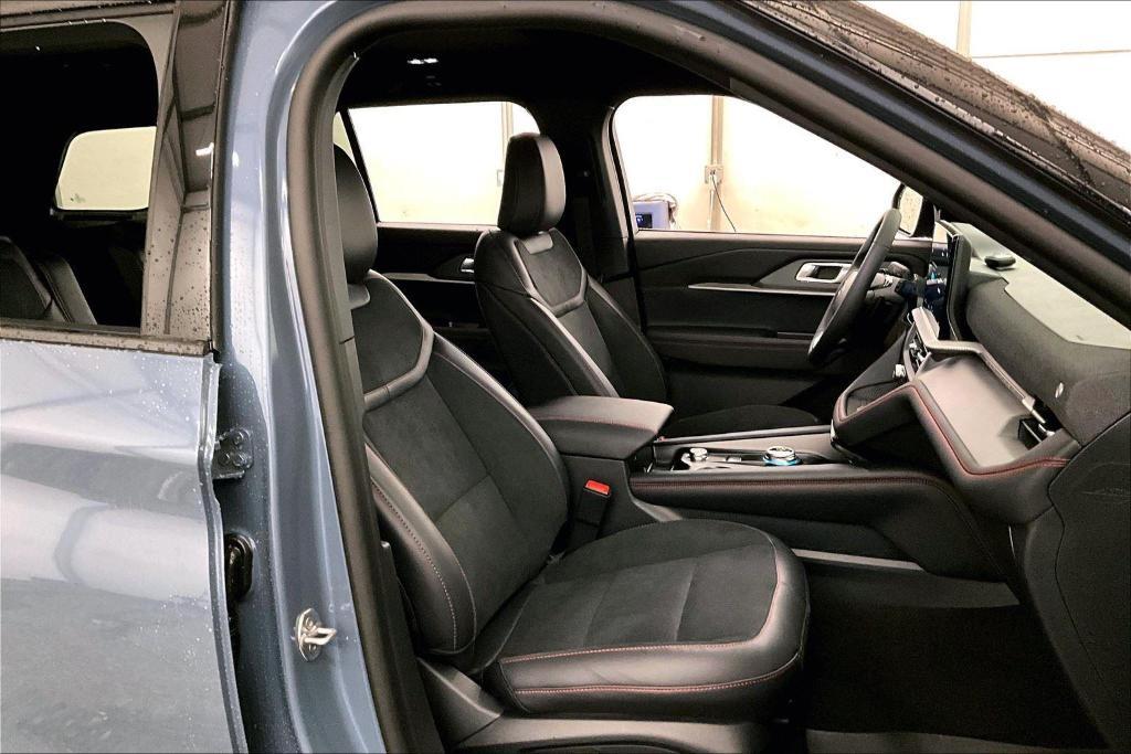new 2025 Ford Explorer car, priced at $56,000