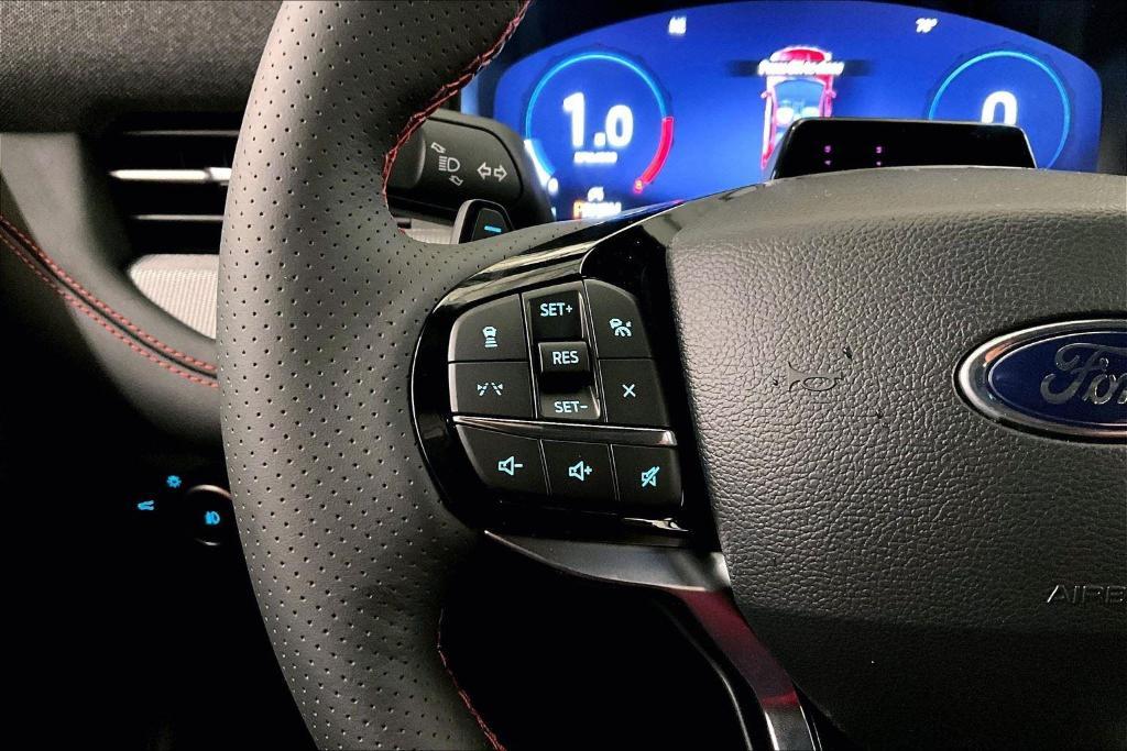new 2025 Ford Explorer car, priced at $56,044