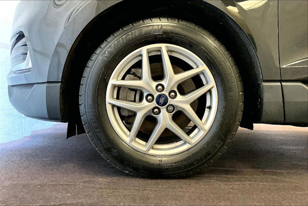 used 2022 Ford Edge car, priced at $27,000