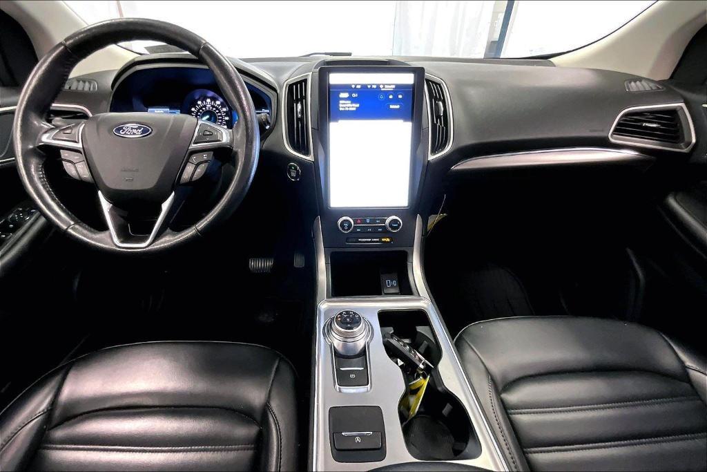 used 2022 Ford Edge car, priced at $27,000