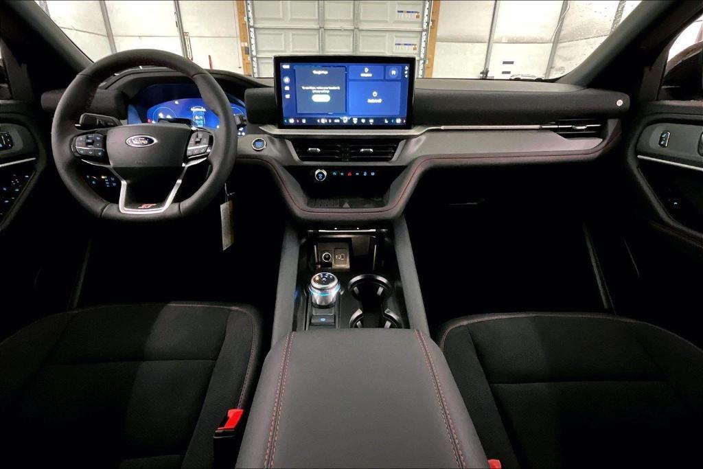 new 2025 Ford Explorer car, priced at $55,579
