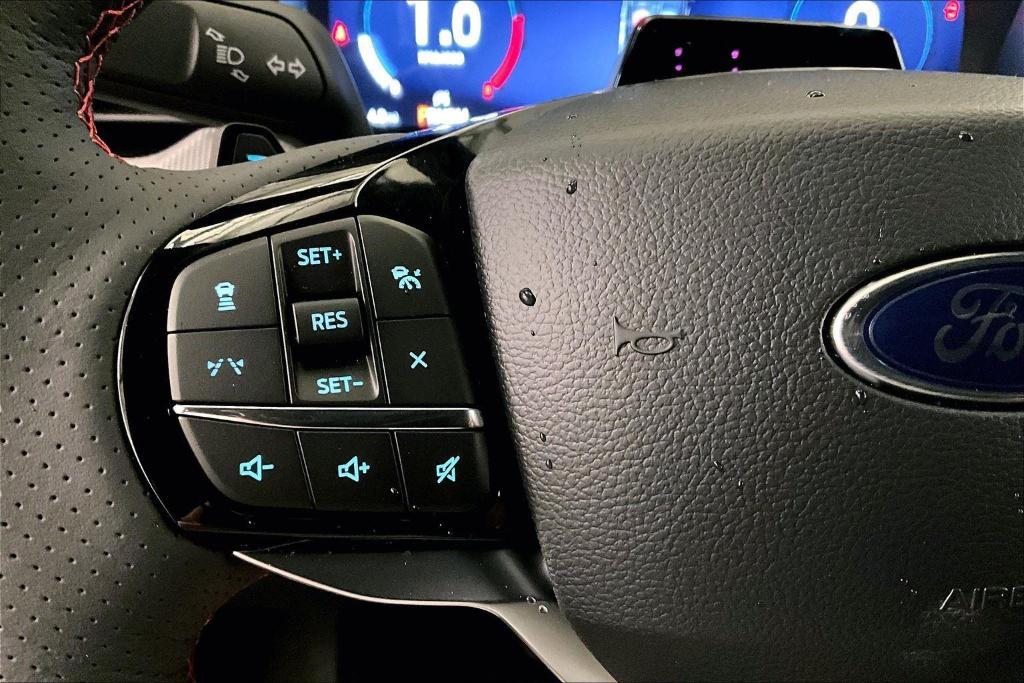 new 2025 Ford Explorer car, priced at $55,579