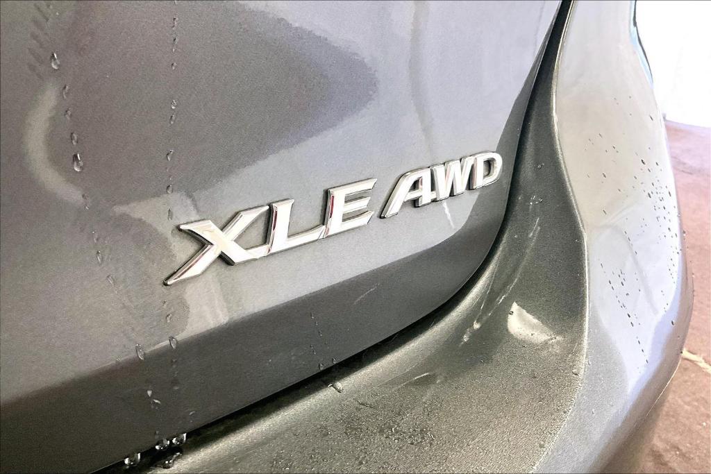 used 2015 Toyota Venza car, priced at $14,988