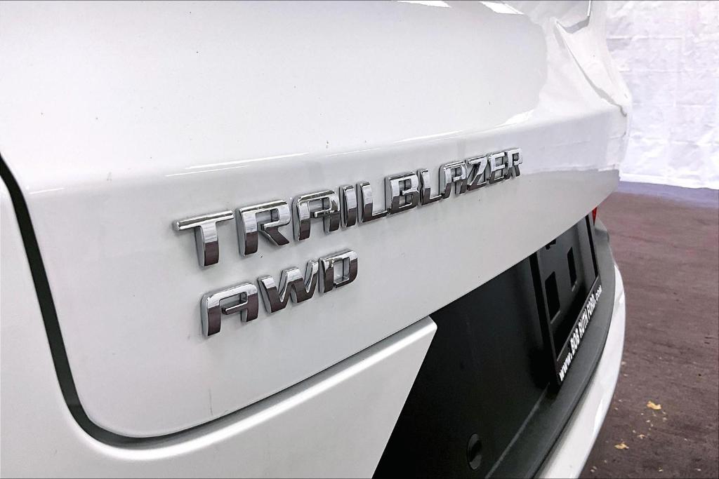 used 2025 Chevrolet TrailBlazer car, priced at $26,000