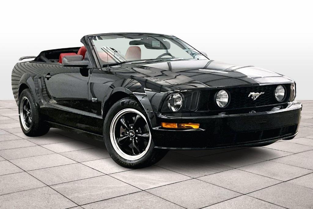 used 2005 Ford Mustang car, priced at $15,477