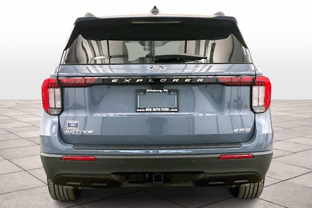 new 2025 Ford Explorer car, priced at $41,664