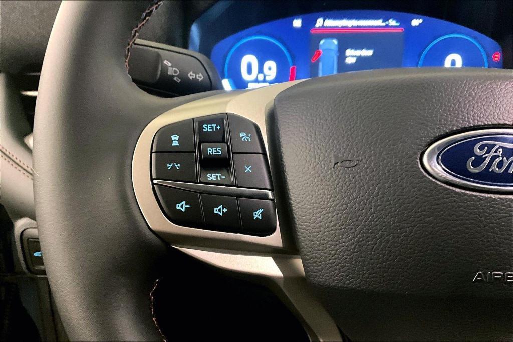 new 2025 Ford Explorer car, priced at $41,664