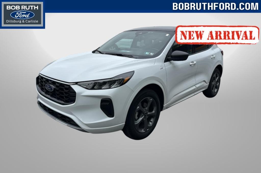 used 2023 Ford Escape car, priced at $26,000