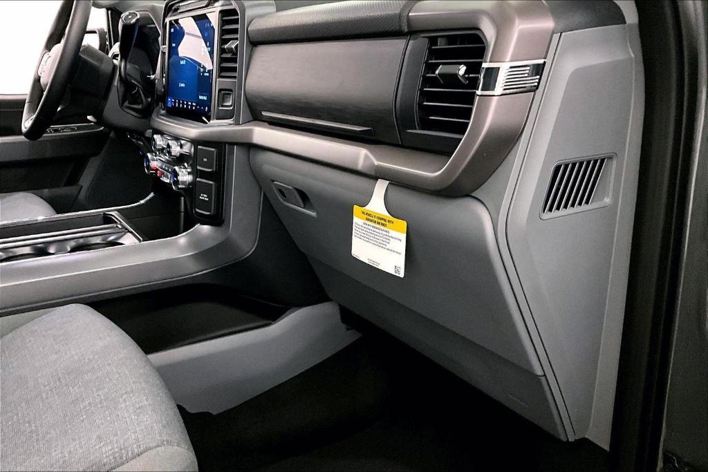 new 2025 Ford F-150 car, priced at $59,000