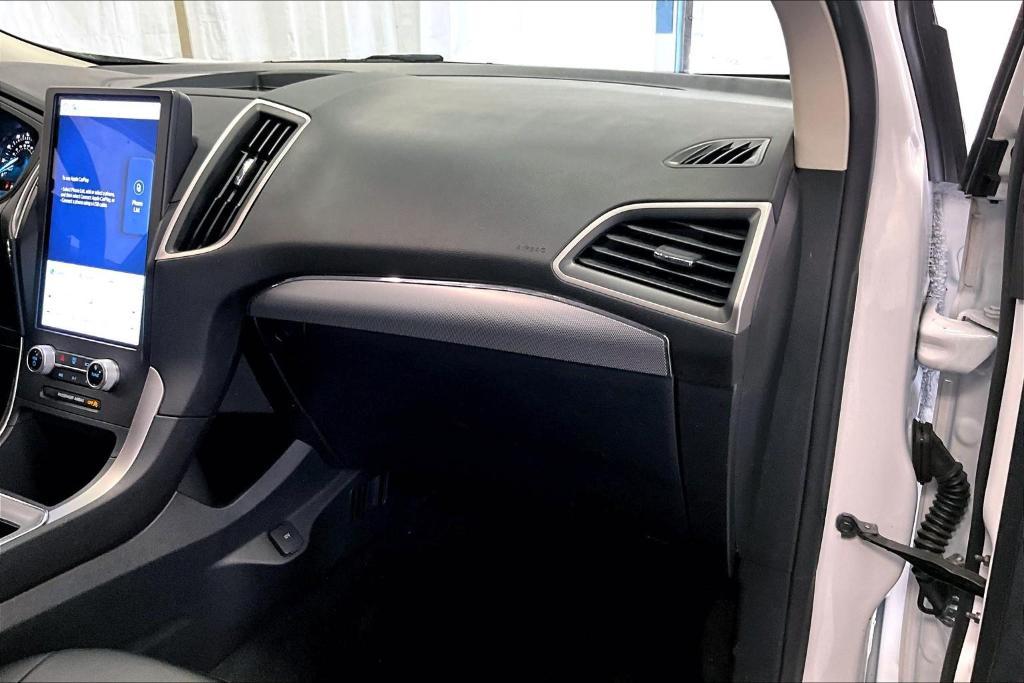 used 2022 Ford Edge car, priced at $26,000