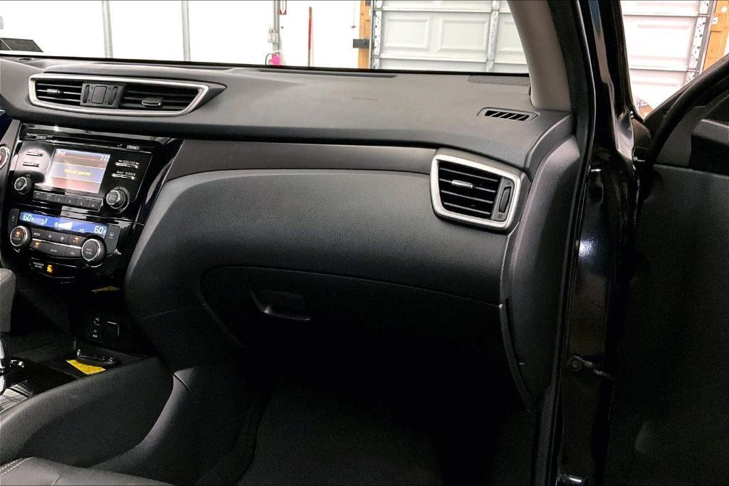 used 2016 Nissan Rogue car, priced at $11,777