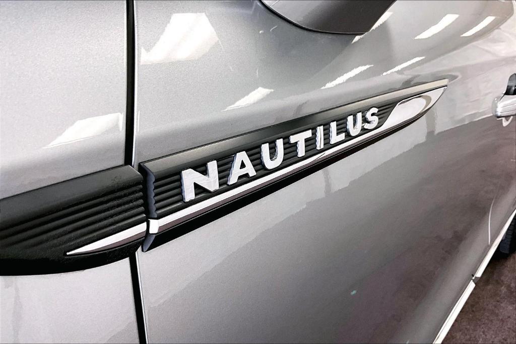 used 2021 Lincoln Nautilus car, priced at $26,500