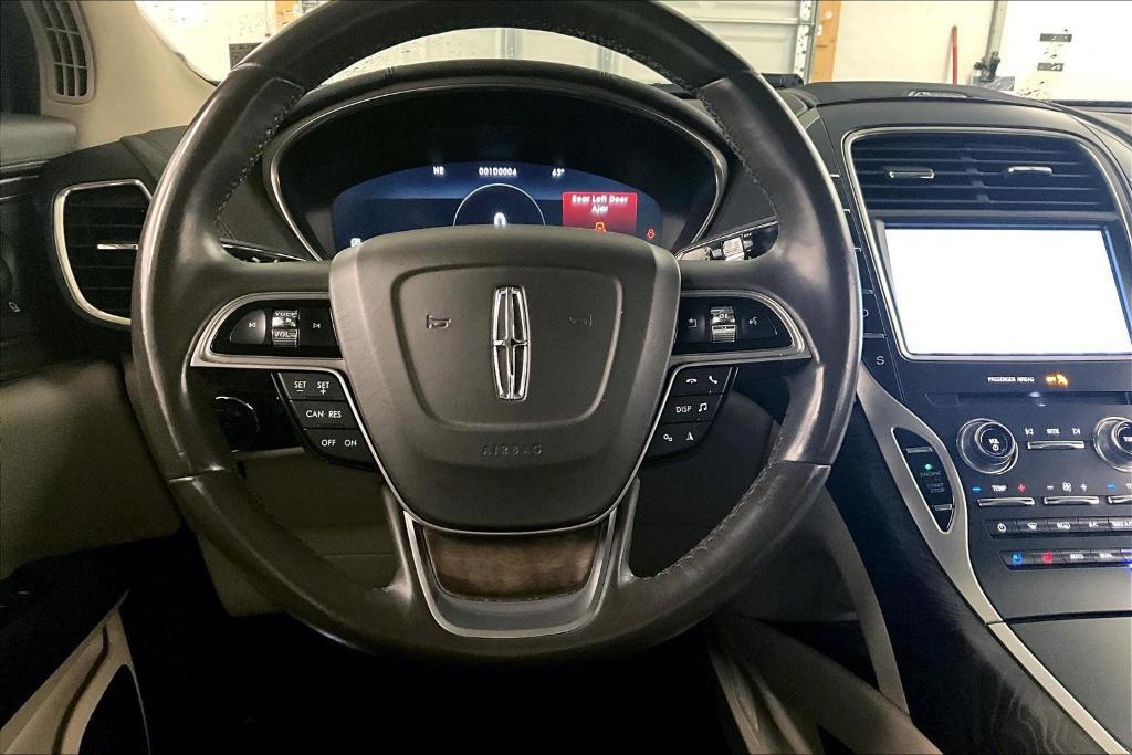 used 2019 Lincoln Nautilus car, priced at $25,000