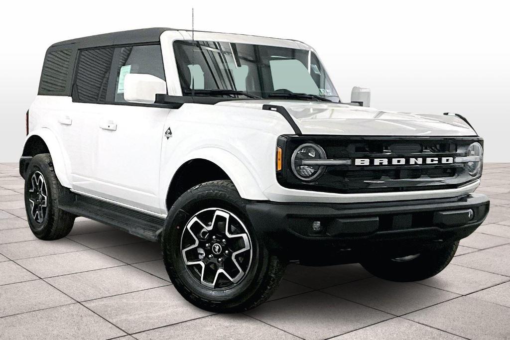 new 2025 Ford Bronco car, priced at $49,490