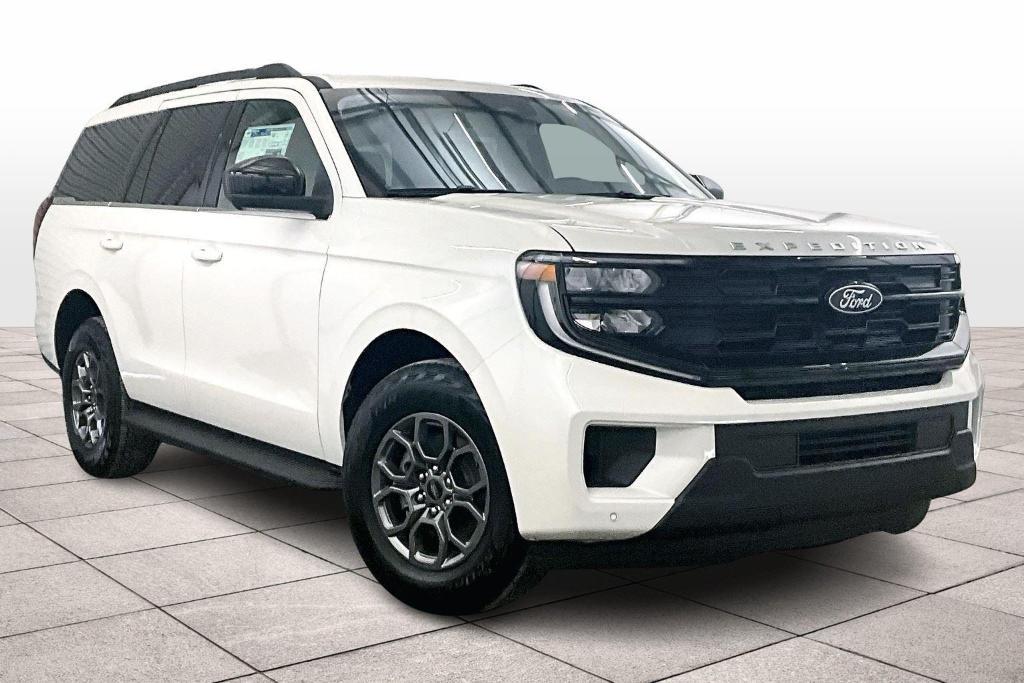 new 2025 Ford Expedition car, priced at $66,500