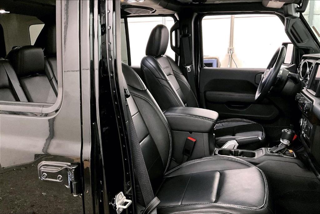 used 2021 Jeep Wrangler Unlimited car, priced at $33,000