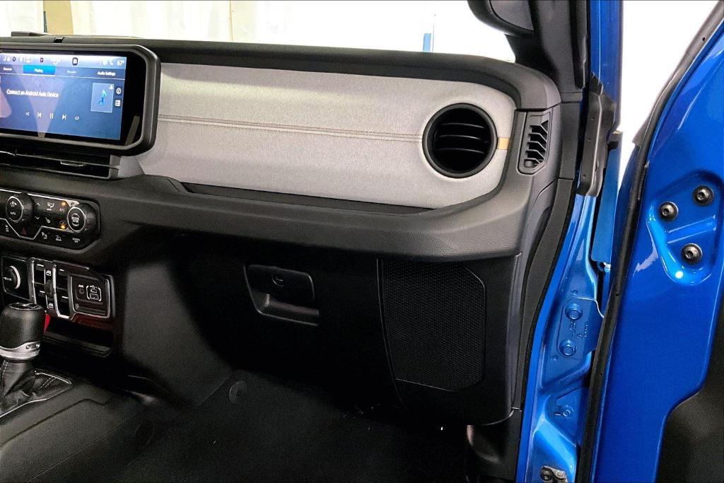 used 2024 Jeep Gladiator car, priced at $36,500
