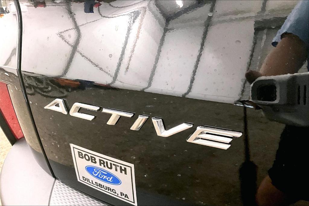 new 2025 Ford Escape car, priced at $29,124