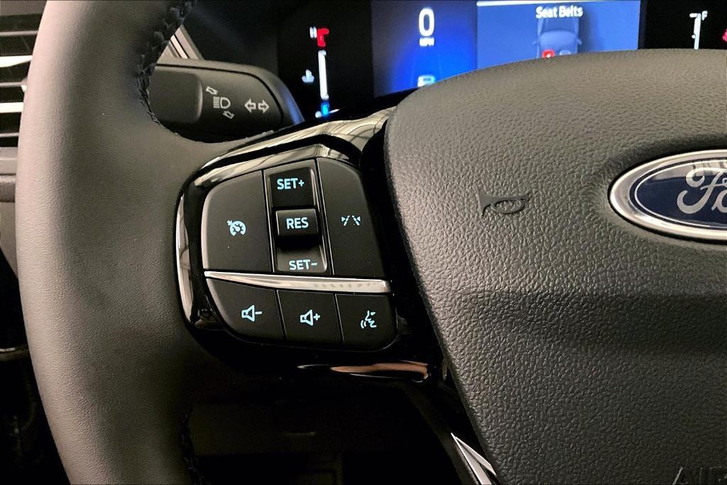new 2025 Ford Escape car, priced at $29,124