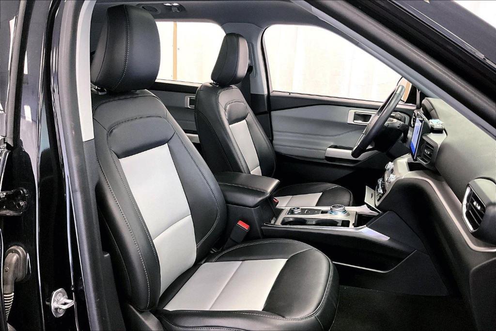 used 2022 Ford Explorer car, priced at $33,500
