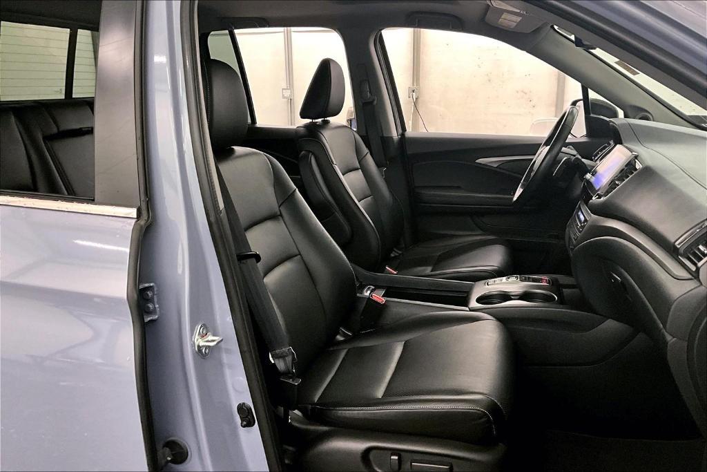 used 2023 Honda Ridgeline car, priced at $32,000
