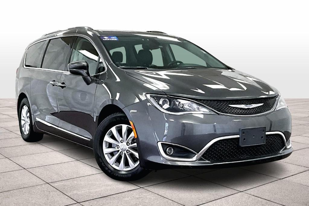 used 2018 Chrysler Pacifica car, priced at $20,000
