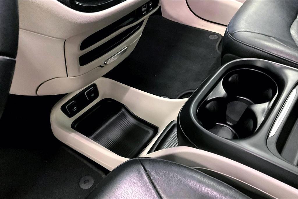 used 2018 Chrysler Pacifica car, priced at $20,000