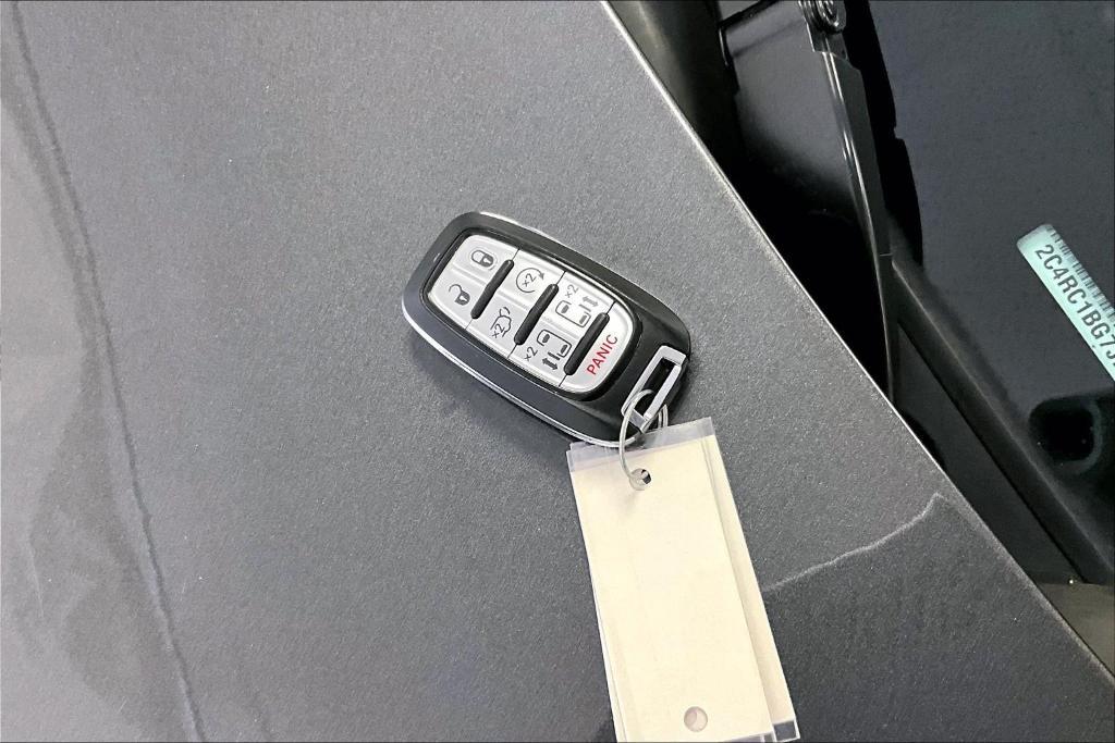 used 2018 Chrysler Pacifica car, priced at $20,000