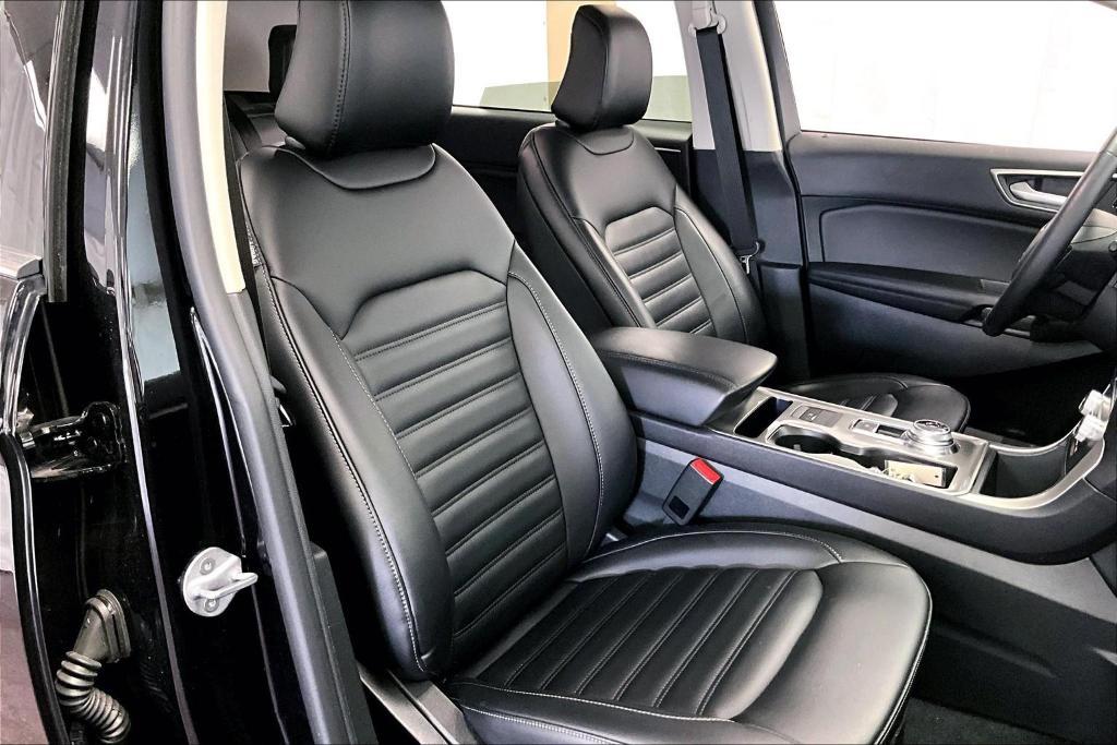 used 2023 Ford Edge car, priced at $28,500