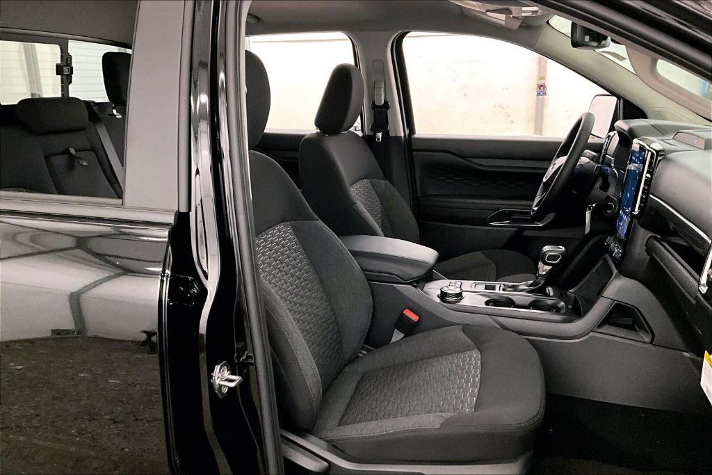 new 2025 Ford Ranger car, priced at $38,000