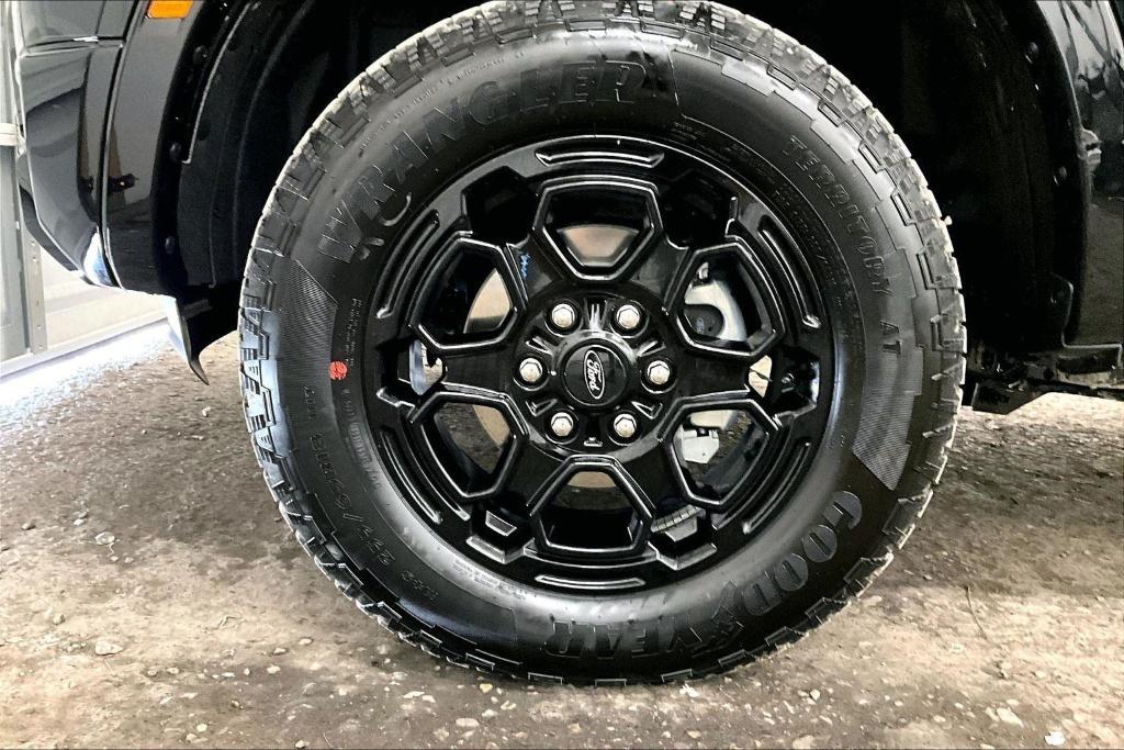new 2025 Ford Ranger car, priced at $38,000