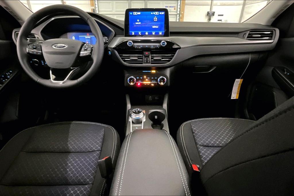 new 2025 Ford Escape car, priced at $30,635