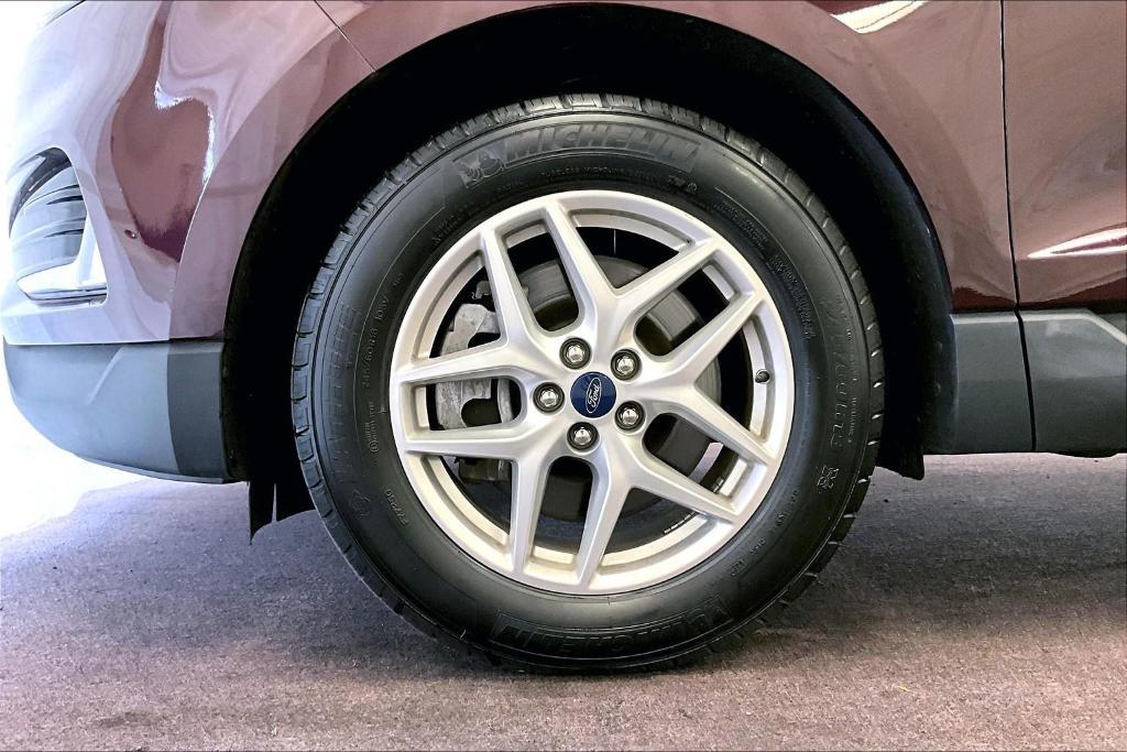 used 2022 Ford Edge car, priced at $24,500