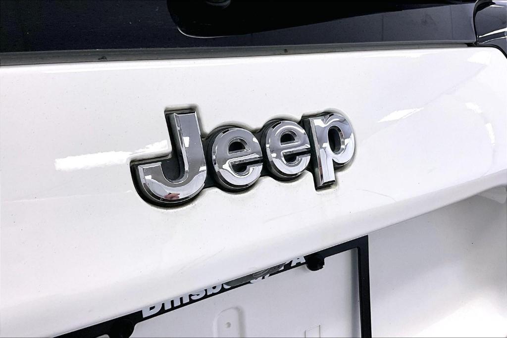 used 2021 Jeep Cherokee car, priced at $24,750
