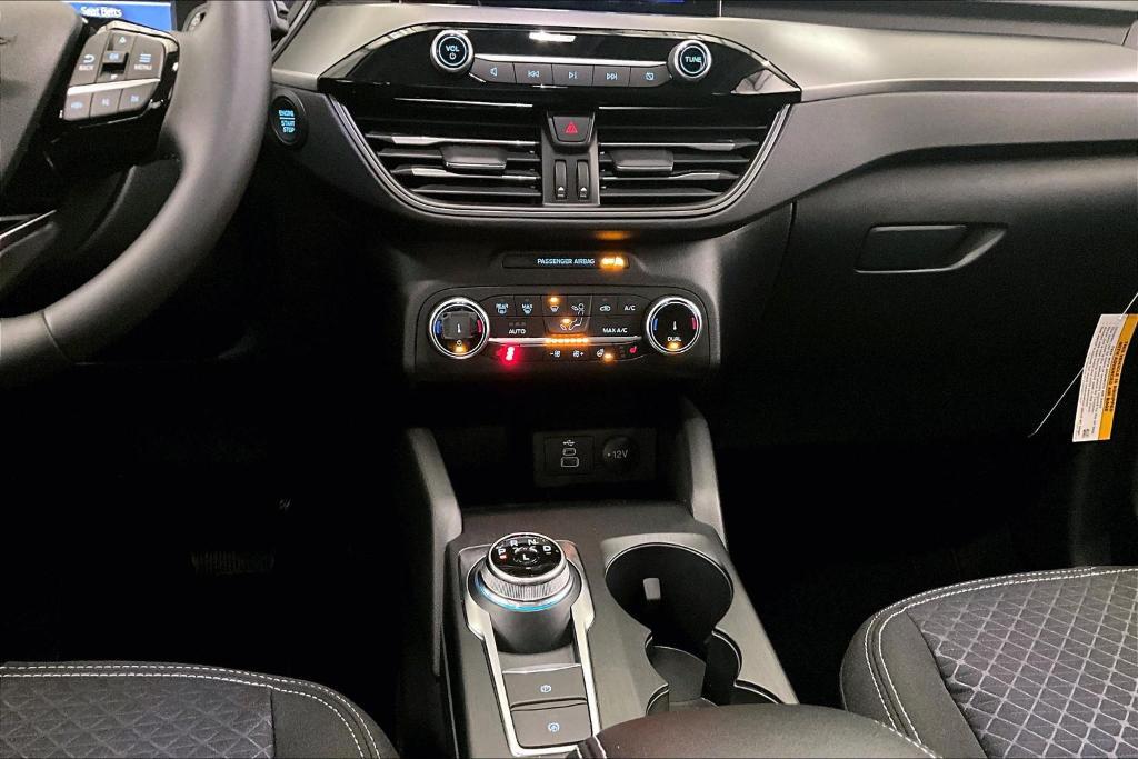 new 2025 Ford Escape car, priced at $29,147