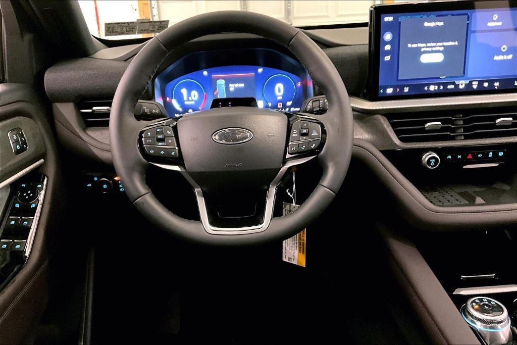 new 2025 Ford Explorer car, priced at $57,901