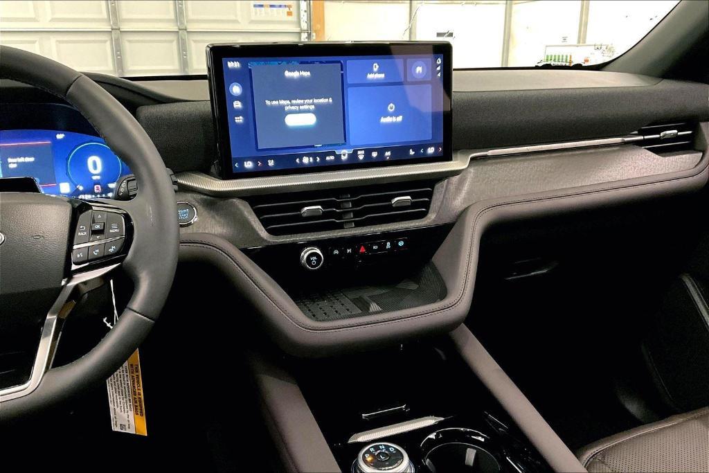 new 2025 Ford Explorer car, priced at $57,901