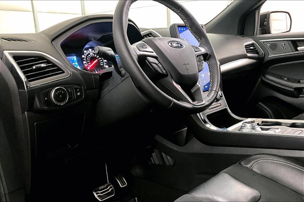 used 2023 Ford Edge car, priced at $31,500