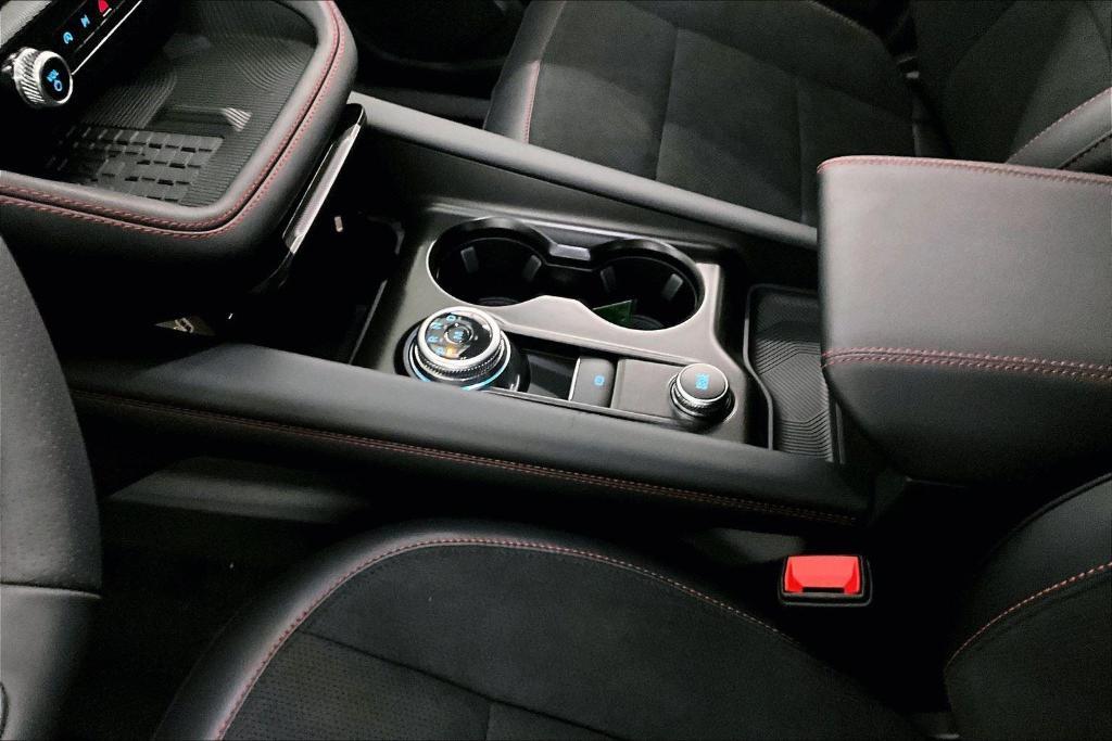 new 2025 Ford Explorer car, priced at $55,579