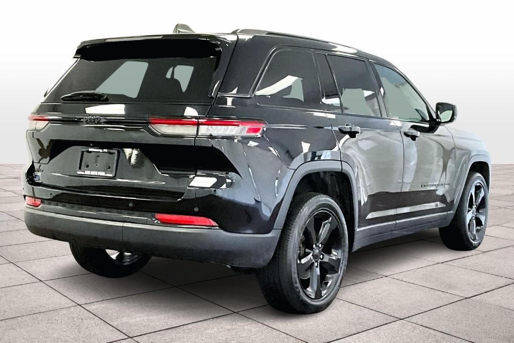 used 2023 Jeep Grand Cherokee car, priced at $32,250