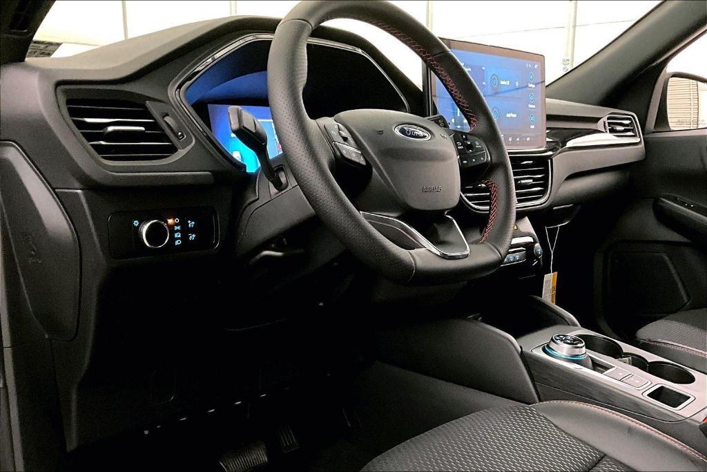 new 2025 Ford Escape car, priced at $28,000