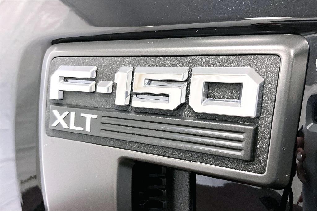 used 2022 Ford F-150 car, priced at $35,000