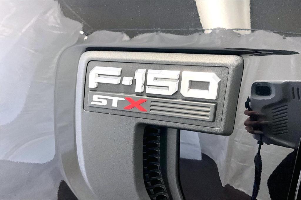 used 2021 Ford F-150 car, priced at $32,500